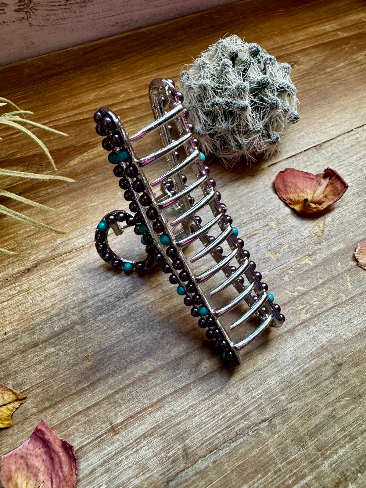 New Style - Turquoise/ faux pearl mix Hair Clips -DS
