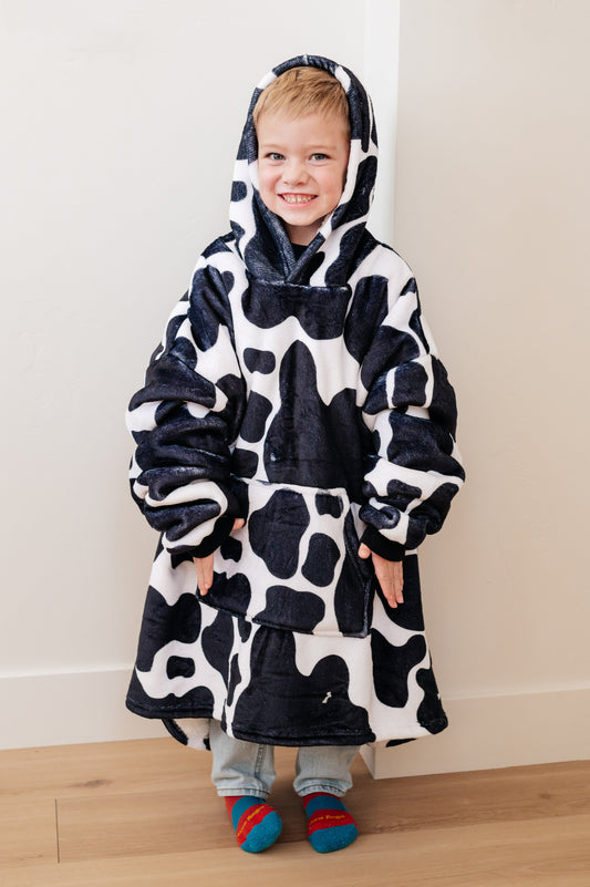 Kids Oversized Hoodie Blanket in Cow -DS