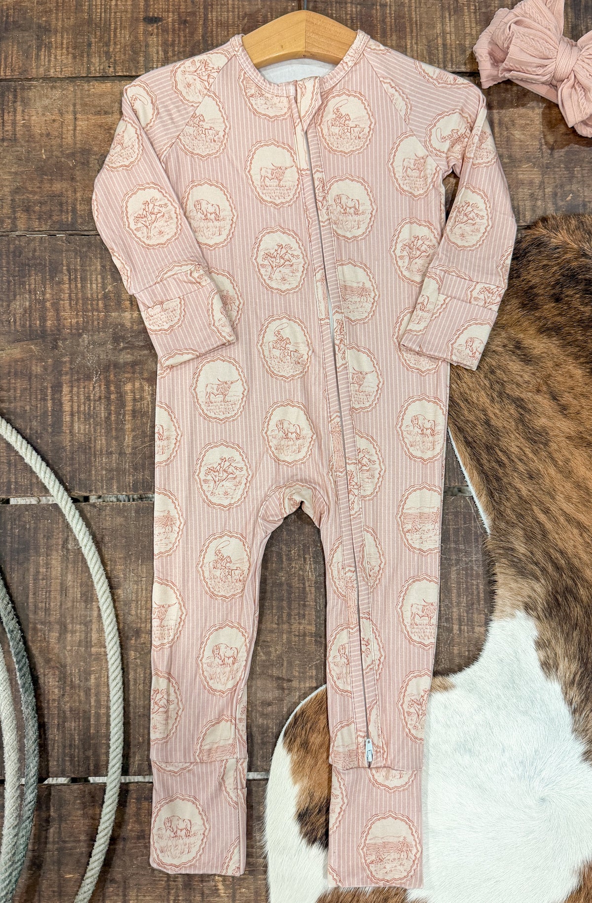 The Cowgirl Western Heirloom Bamboo Sleeper -DS