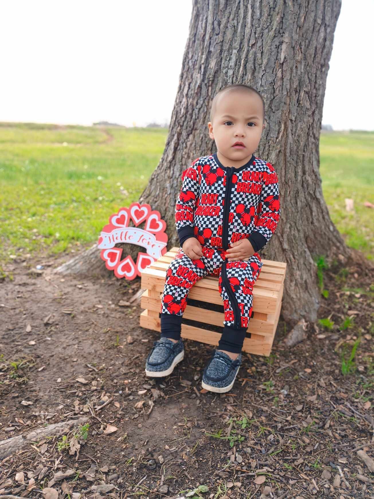 Checkered Heart Breaker Bamboo Sleeper -DS