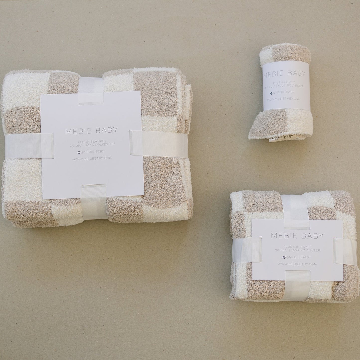 DS- Taupe Checkered Plush Blanket