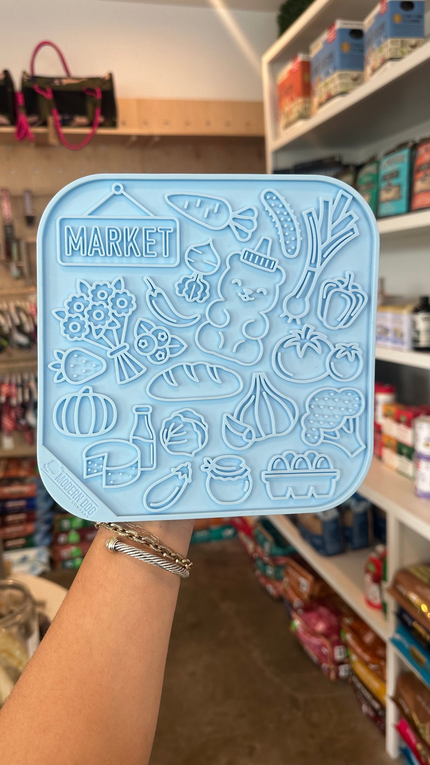 The Modern Dog Co. - Farmer's Market Lick Mat -DS