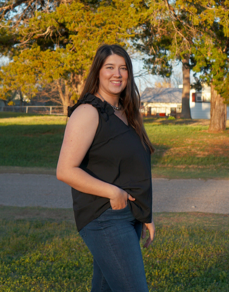 DS- Black - Plus Size - Ruffle Trim Sleeveless Top