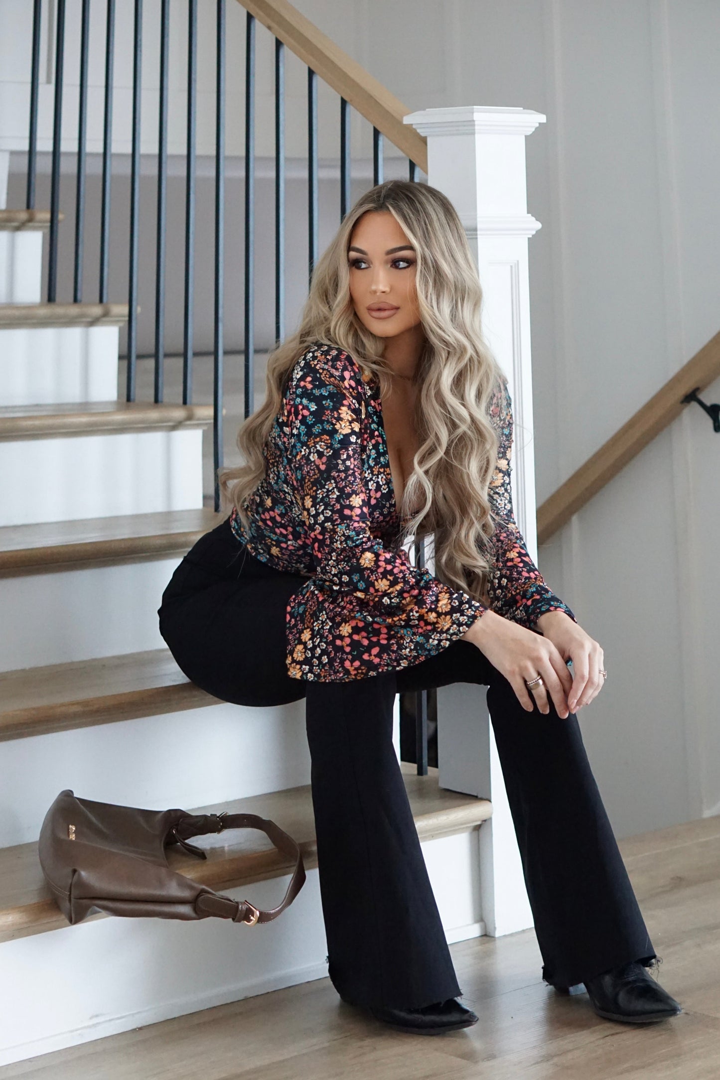 Fiona High Waisted Bell Bottom Flare Jeans - Black -DS