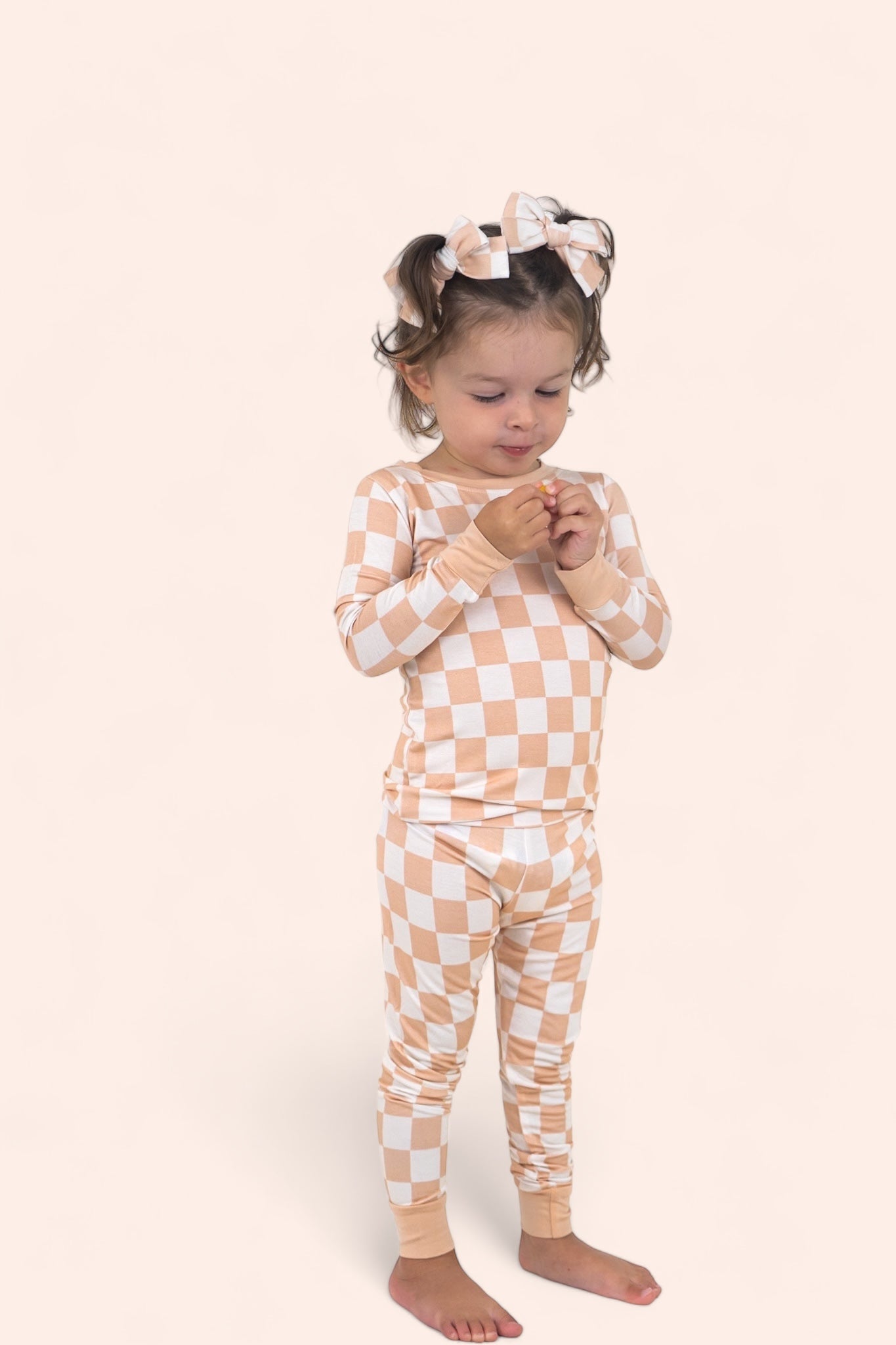 SANDY CHECKERS DREAM BOW -DS