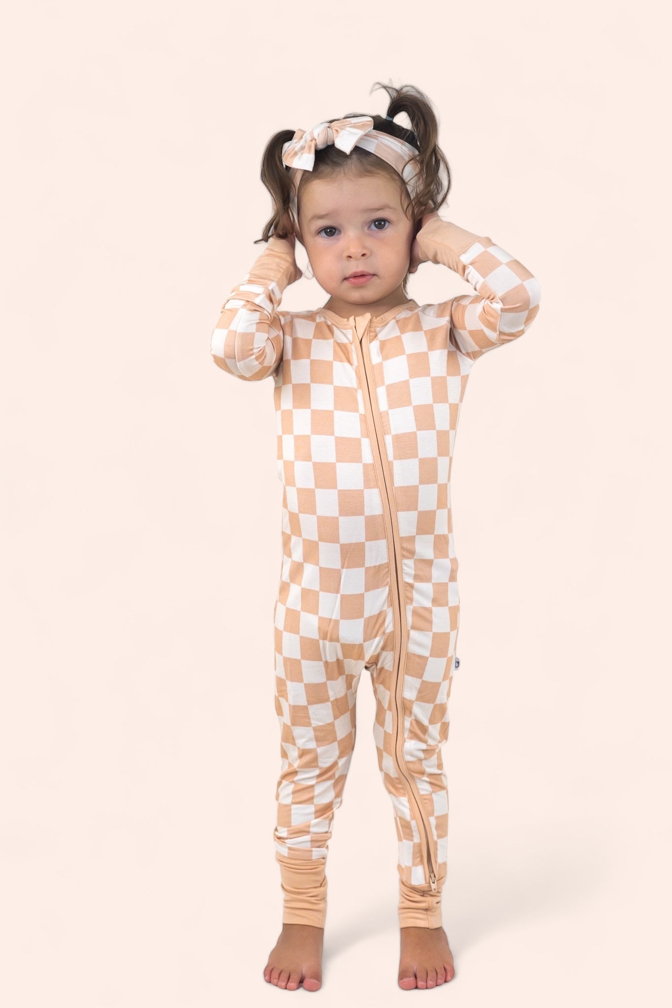SANDY CHECKERS DREAM BOW -DS