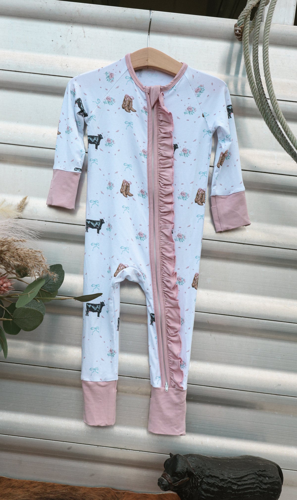 The Blush Angus Ruffle Bamboo Sleeper -DS
