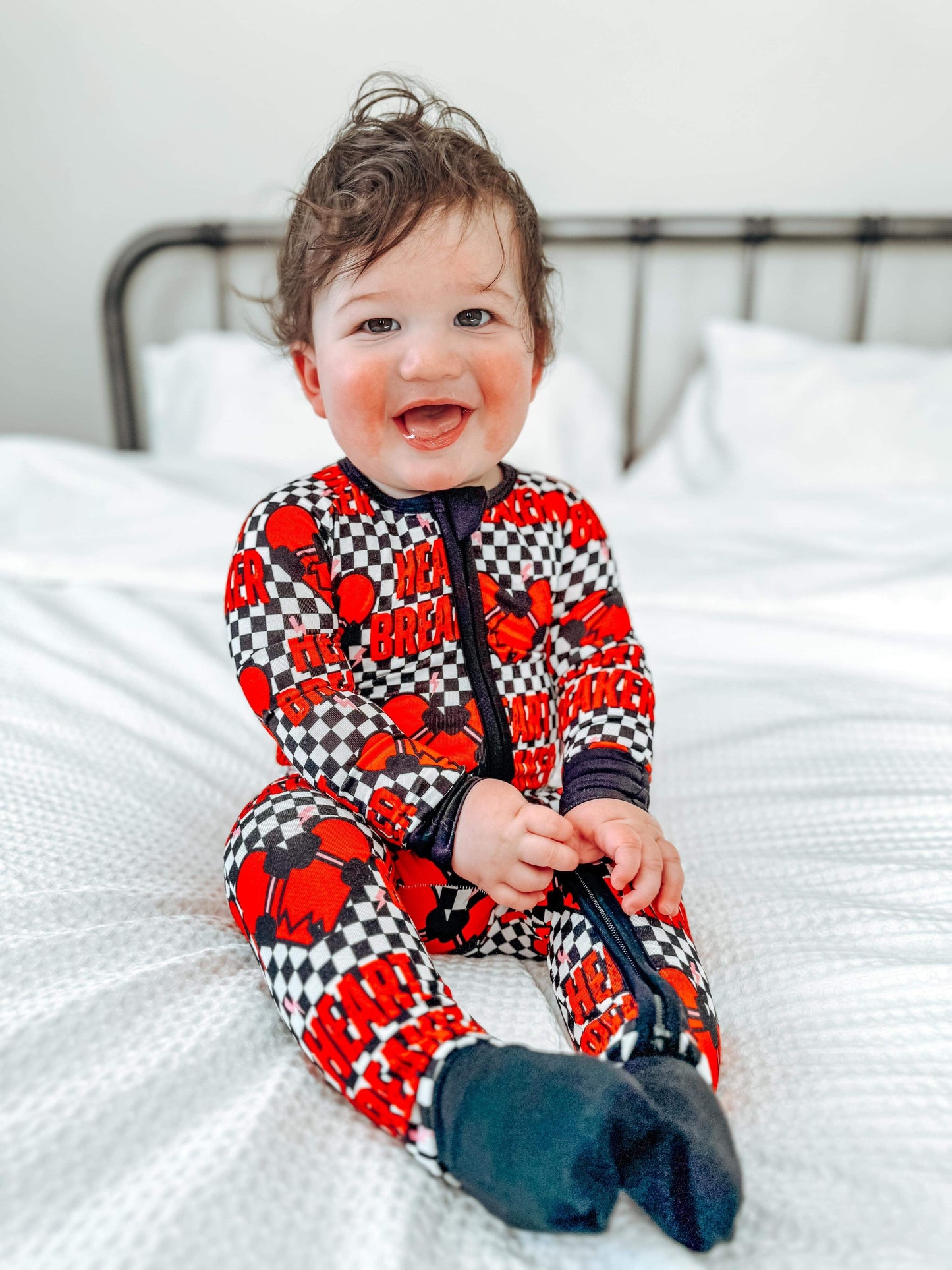 Checkered Heart Breaker Bamboo Sleeper -DS