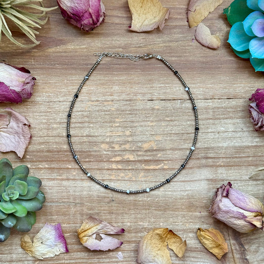 Magnesite Glass Seed Bead Choker -DS