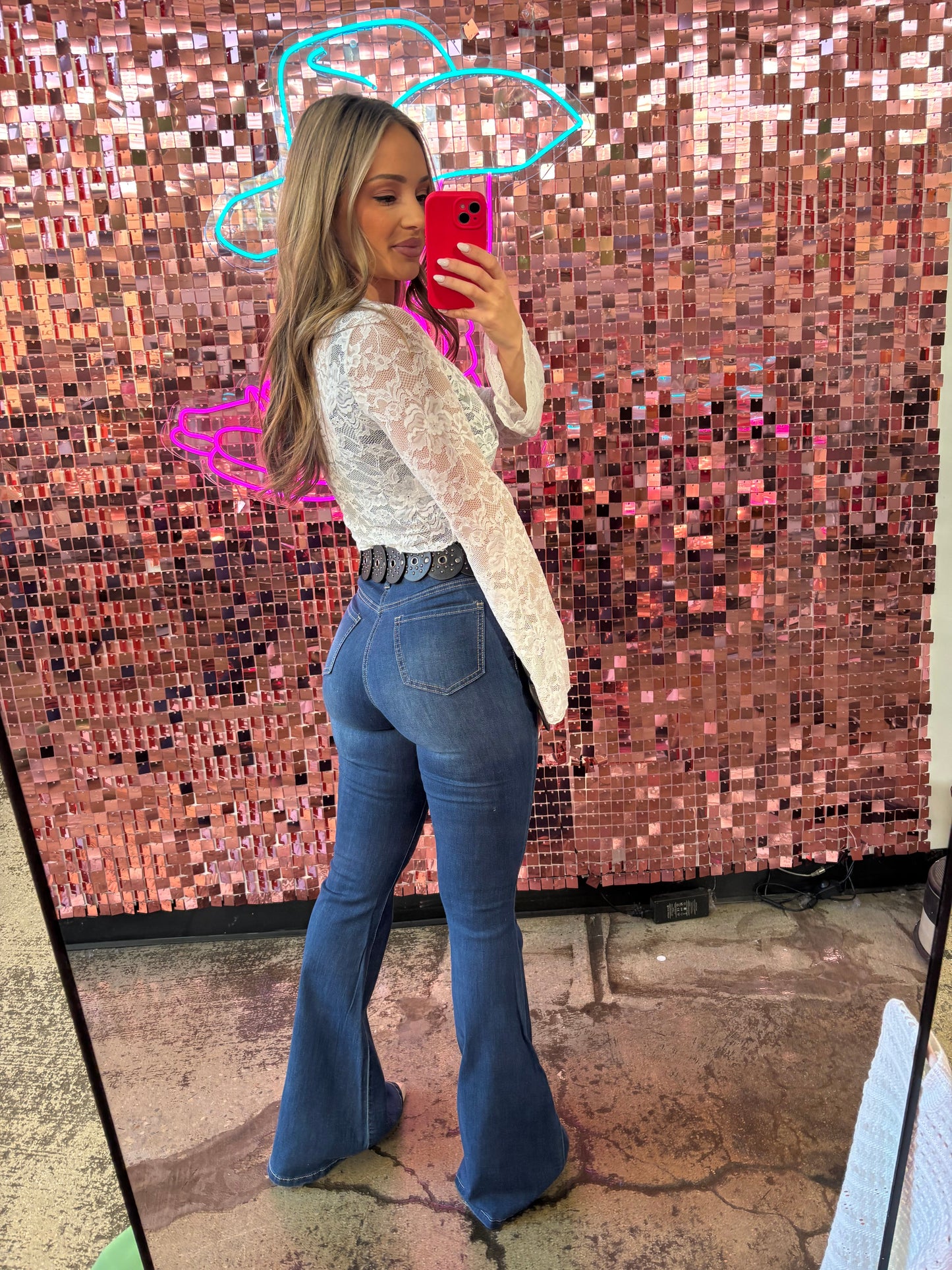 Fiona High Waisted Bell Bottom Flare Jeans - Medium Wash Denim (SIZE UP) -DS