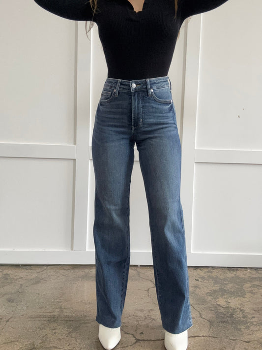 Kelsey Judy Blue Straight Leg Jeans -DS