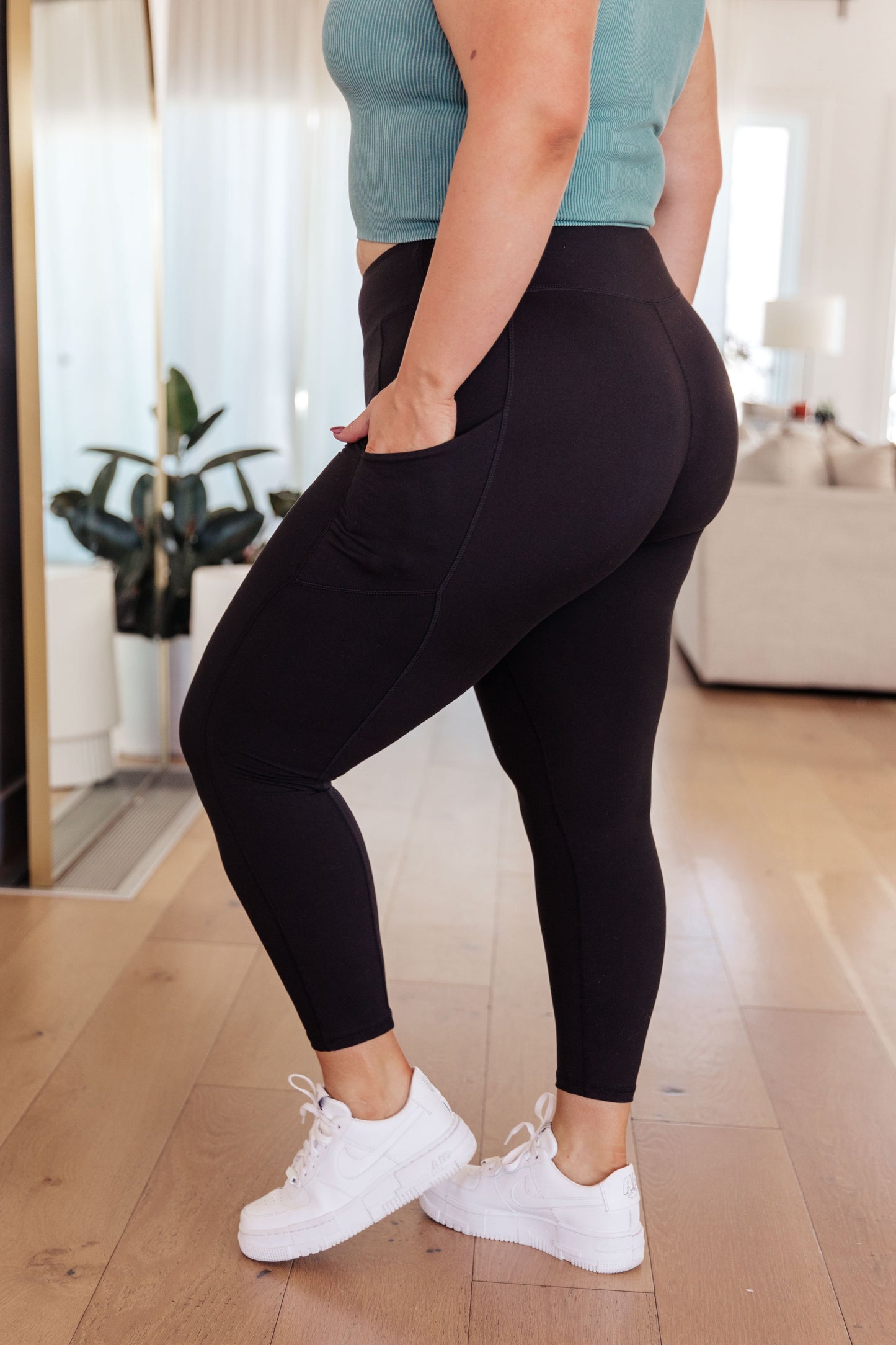 Keep It Moving Leggings -DS