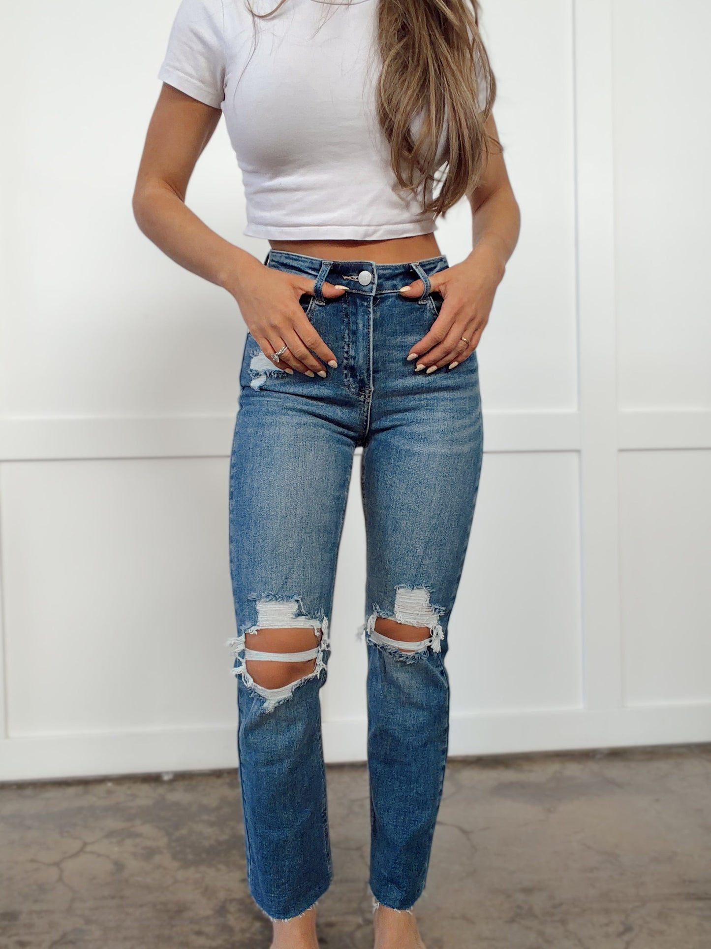 Annie High Rise Crop Straight Jeans -DS