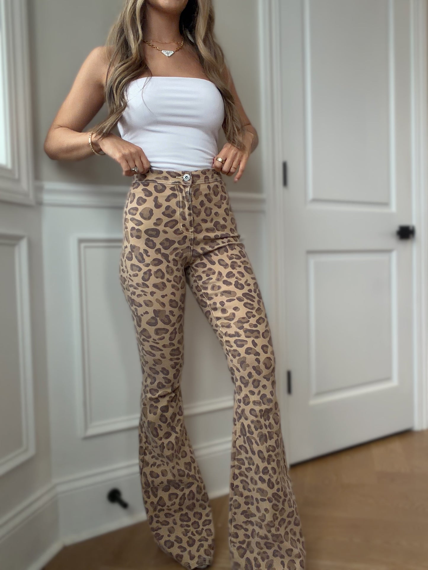Fiona High Waisted Bell Bottom Flare Jeans - Light Brown Leopard -DS