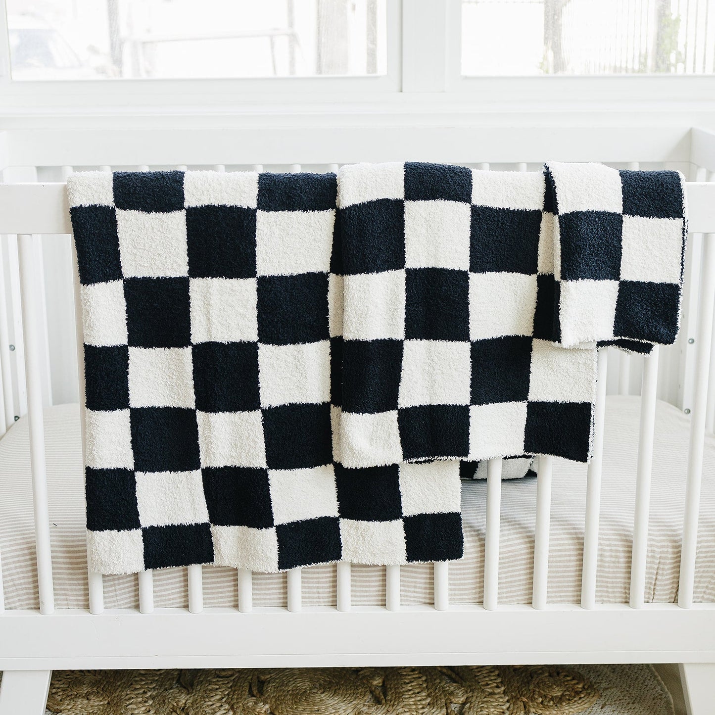 DS- Black + White Checkered Plush Blanket