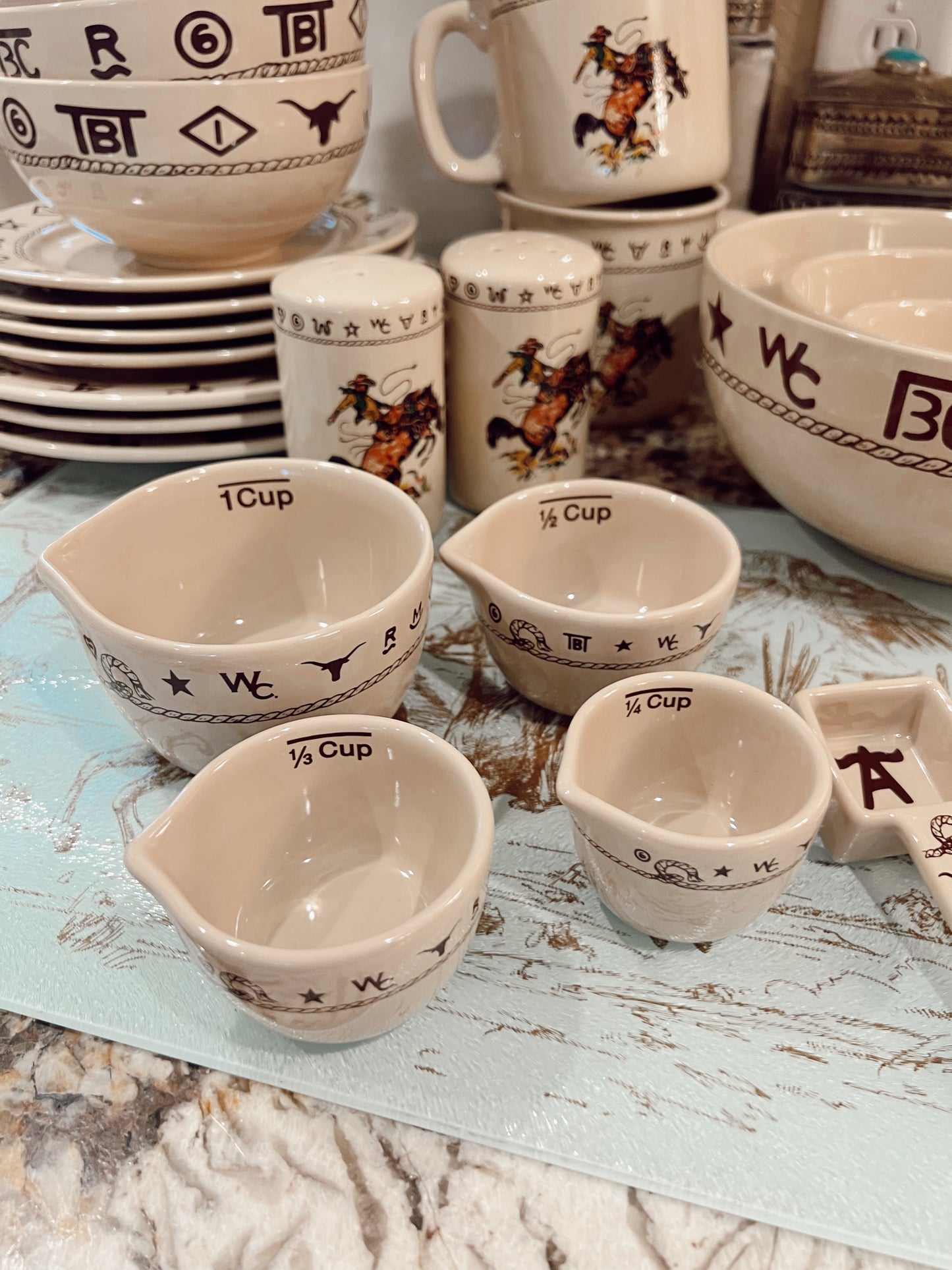The Branded Measuring Cup Set -DS