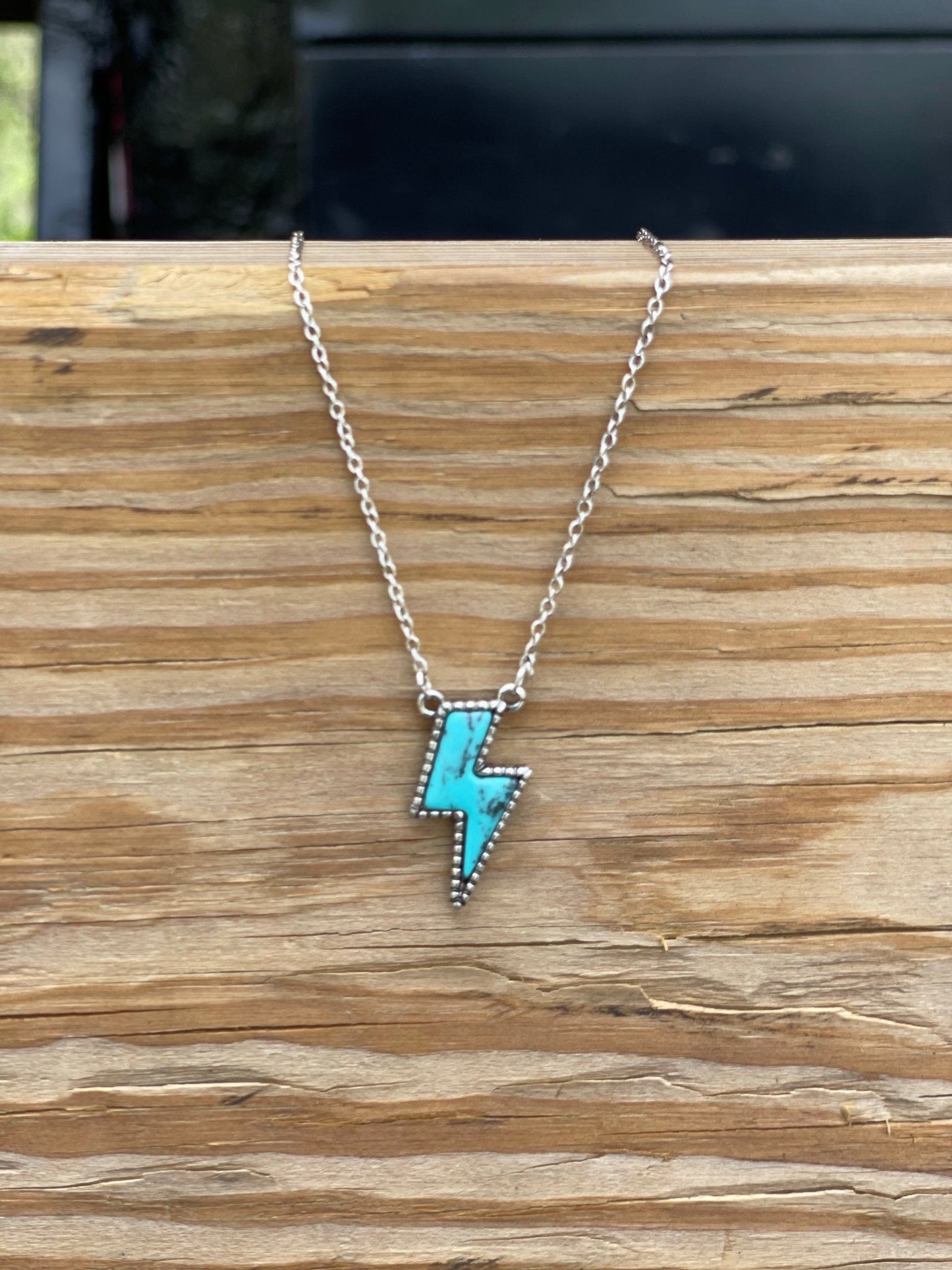 Lightning Bolt Stone Necklace -DS