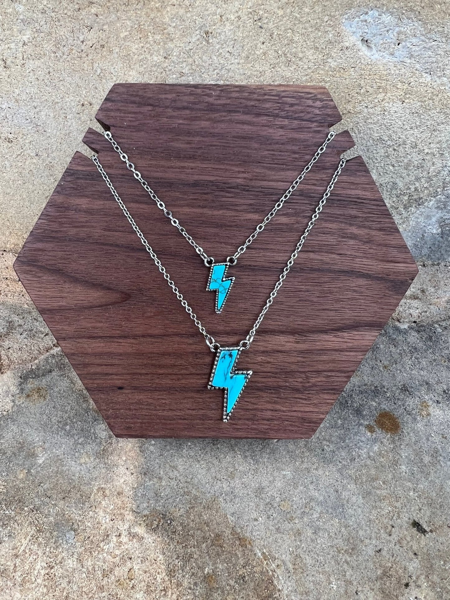 Lightning Bolt Stone Necklace -DS