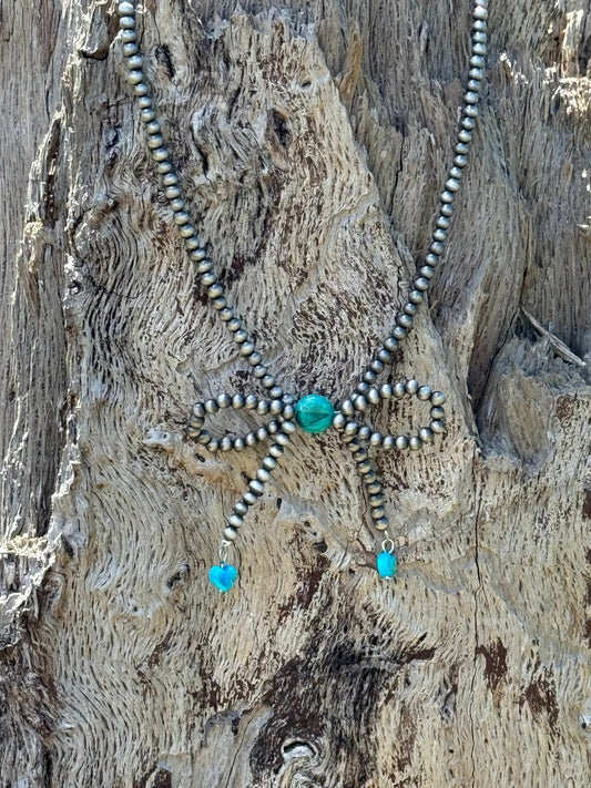 Silver Pearls Bow Necklace -DS